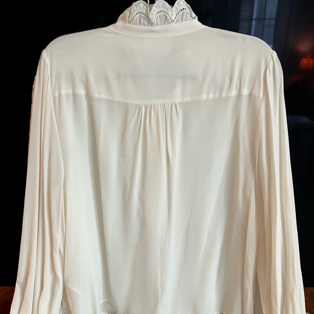 Sezane Chlo Ecru Blouse in Ecru Silk, Size 14 - Picture 3 of 5